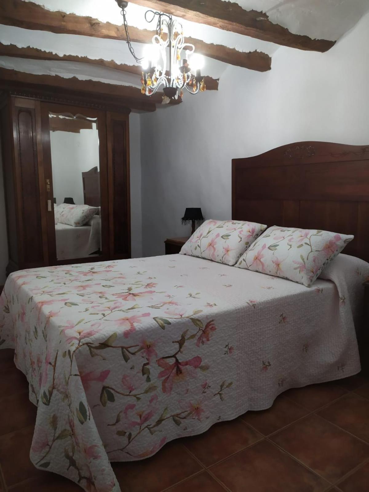 הוילה Villanueva de Viver Alcoba Con Patio Del Siglo XIX מראה חיצוני תמונה