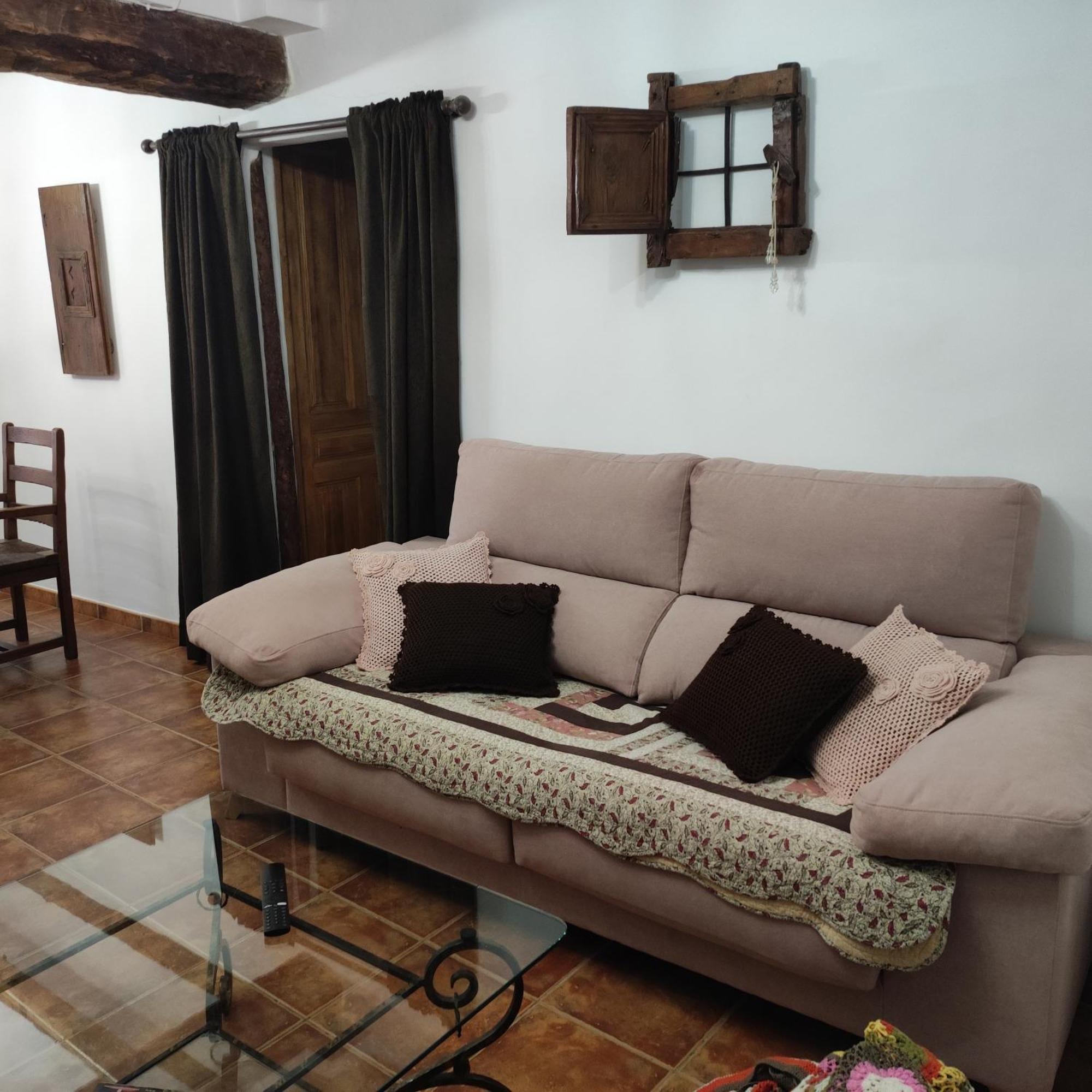 הוילה Villanueva de Viver Alcoba Con Patio Del Siglo XIX מראה חיצוני תמונה