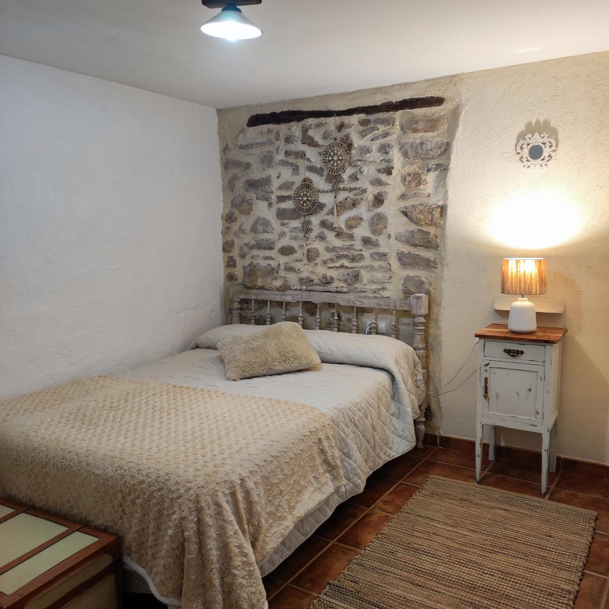 הוילה Villanueva de Viver Alcoba Con Patio Del Siglo XIX מראה חיצוני תמונה